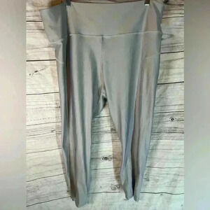 Under armor compression leggings